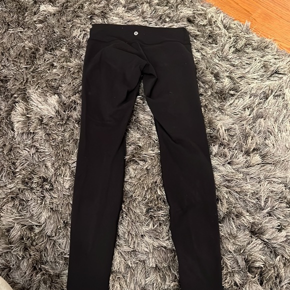 Lululemon black wunder under legging - Picture 2 of 2